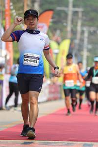 BIB: 40828
                            <button type="button" onclick="openModal(8161956)" class="btn btn-primary btn-sm float-right btn-popup" data-toggle="modal" data-target=".modal-high-quality">
                        <i class="fas fa-shopping-cart"></i> Add to Cart
                    </button>
                                            <button type="button" onclick="isThisMe(8161956, true)" class="btn btn-success btn-sm float-right btn-popup btn-isme hidden" data-toggle="tooltip" data-placement="bottom" title="นี่คือรูปของคุณใช่ไหม คลิกที่นี่เพื่อเอาเข้าอัลบั้ม">
                        <i class="fas fa-plus"></i> Add to album
                    </button>
                    <button type="button" onclick="isThisMe(8161956, false)" class="btn btn-warning btn-sm float-right btn-popup btn-isnotme hidden">
                        <i class="fas fa-ban"></i> Remove from album
                    </button>